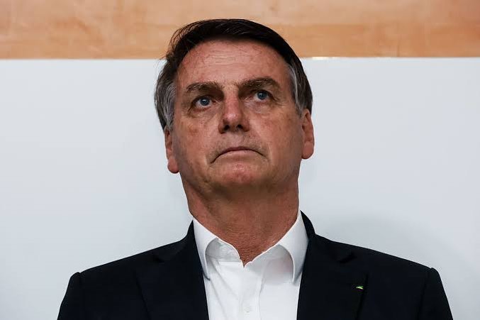 “Quero dizer àqueles que querem me tornar inelegível em Brasília: só Deus me tira de lá”, afirma Bolsonaro