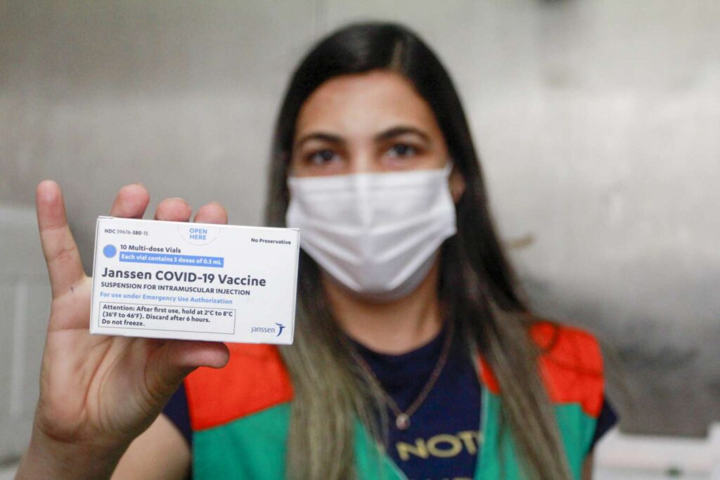 Mais 270 mil doses de vacinas contra Covid chegam ao Ceará nesta quinta-feira (24)