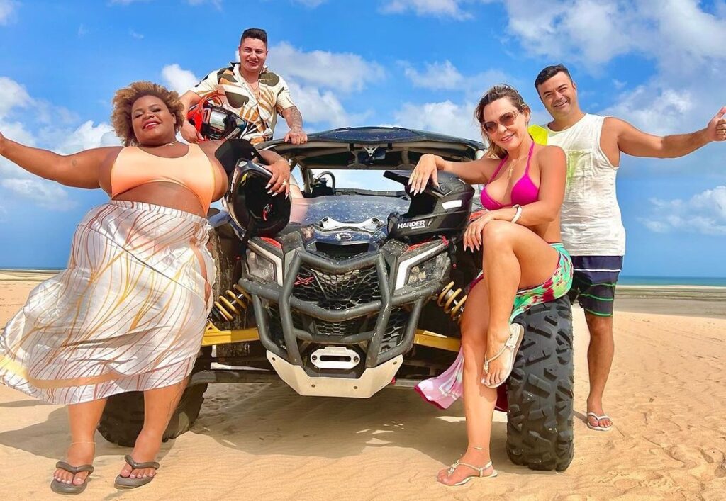 Jojo Todynho curte lua de mel em Jericoacoara