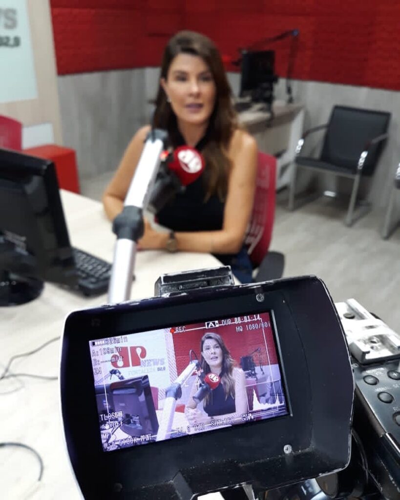 Programa ‘Não Pira, Respira’ completa um ano na Jovem Pan News Fortaleza