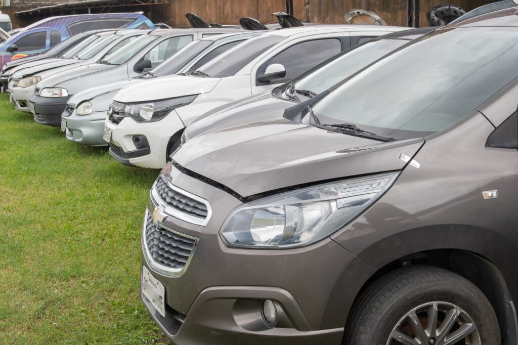 Leilão de veículos no Ceará tem lance a partir de R$ 50; saiba como participar
