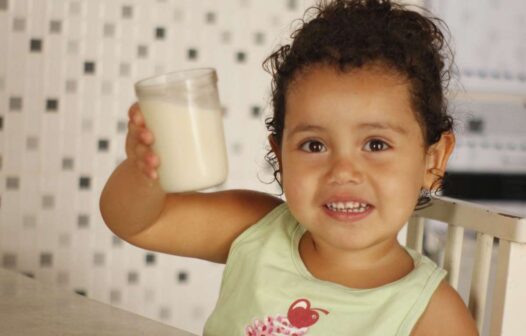 Alimenta Brasil: programa federal de distribuição de leite deve ser paralisado no Ceará