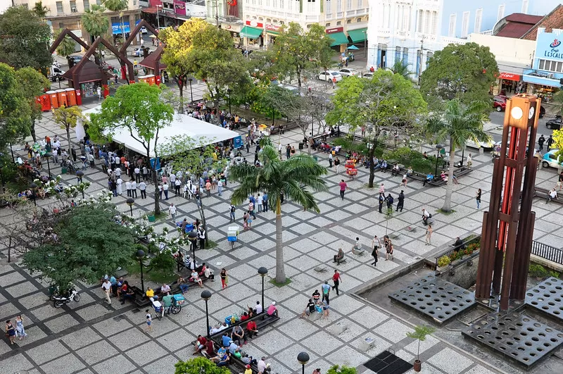 Lojas no Centro de Fortaleza funcionarão no feriado do Dia de Finados