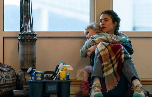 Maid: série sobre mãe solteira, que sai de relacionamento abusivo, é sucesso na Netflix