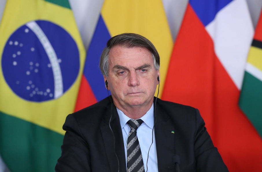 Médicos cearenses lançam nota de apoio a Bolsonaro na condução da pandemia