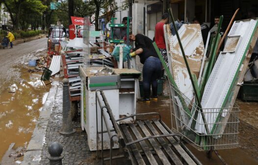 Polícia Civil identifica 143 vítimas de temporal em Petrópolis