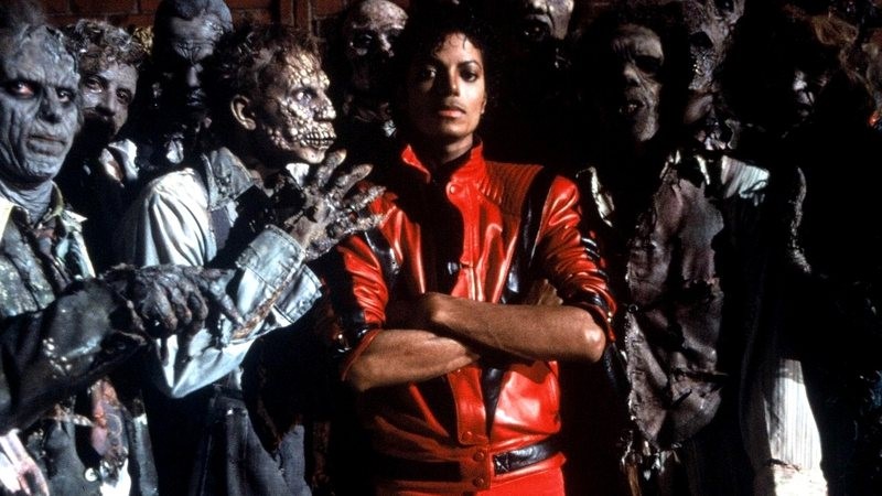 Há 39 anos, Michael Jackson lançava o álbum ‘Thriller’