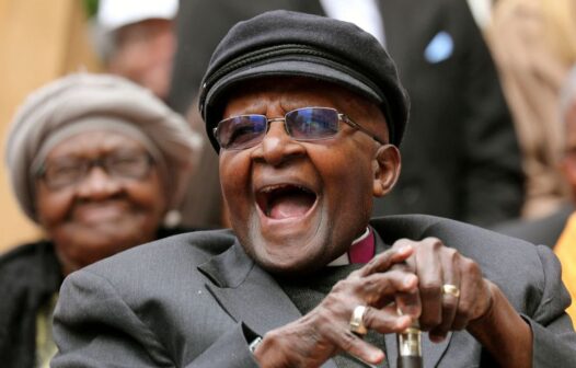 Nobel da Paz, ativista antiaparheid Desmond Tutu morre aos 90 anos