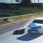 Motociclista é arremessado no ar e morre após ser atingido por carro que trafegava na contramão da BR-020