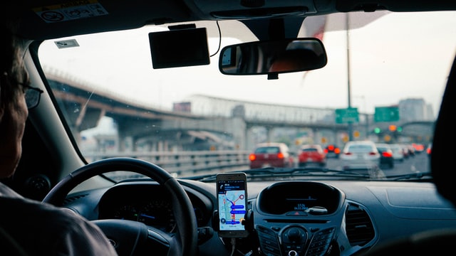 Etufor convoca motoristas de aplicativos com veículos de final de placa 4 para vistorias neste mês de junho