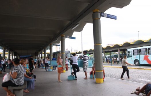 MPCE cobra ações de combate às aglomerações no transporte público e nos terminais de Fortaleza