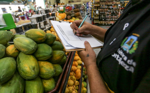 Procon Fortaleza oferece serviços nos bairros durante a semana do consumidor