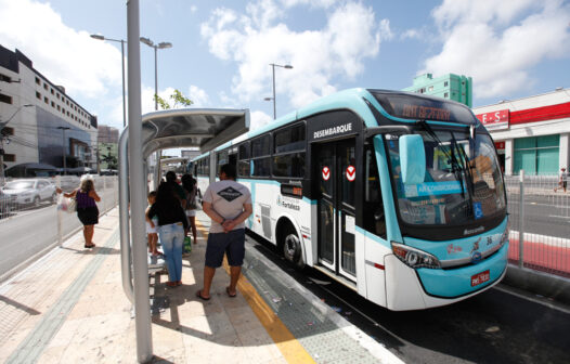 MPT-CE realiza mediação entre trabalhadores e empresas de transporte coletivo