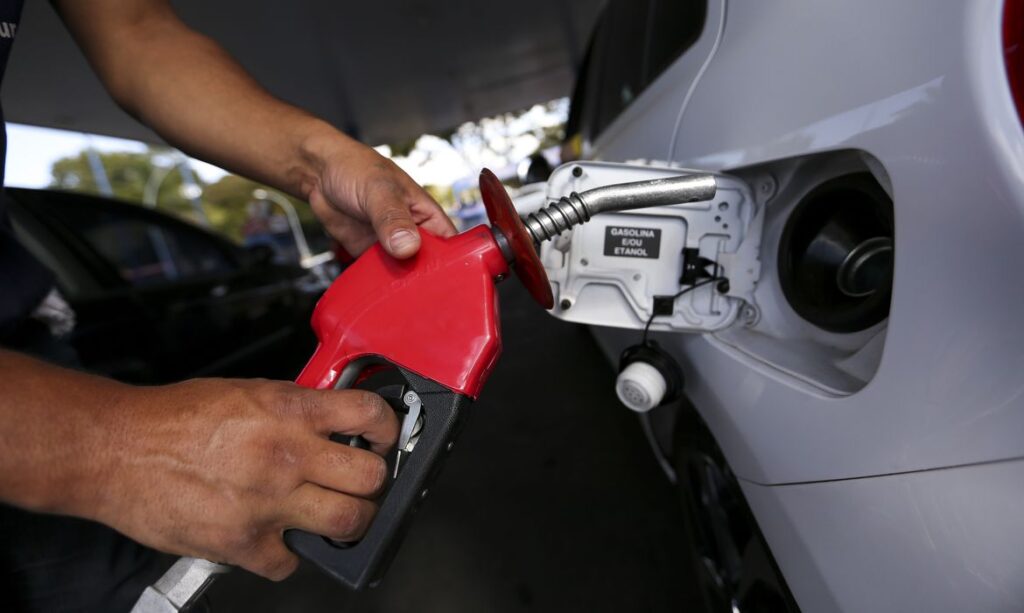 No Ceará, litro da gasolina é vendido a até R$ 7,23