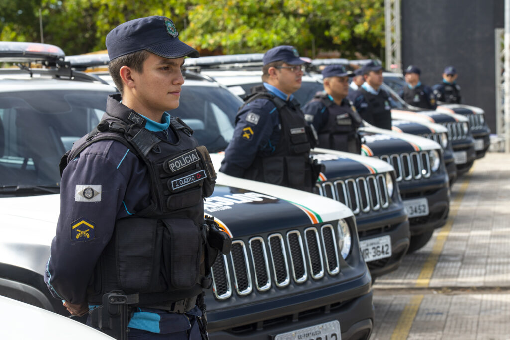 Governo do Estado anuncia concurso de duas mil vagas para a Polícia Militar do Ceará