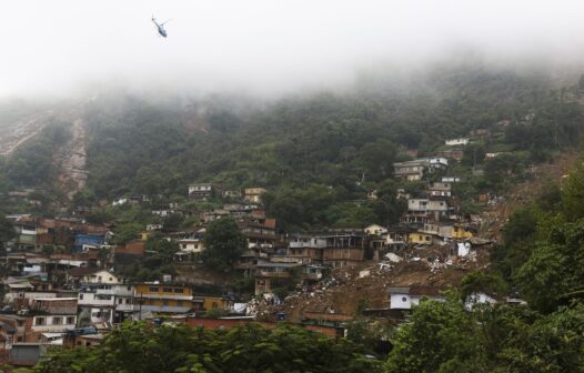 Um mês após tragédia, novo temporal em Petrópolis deixa pelo menos cinco mortos