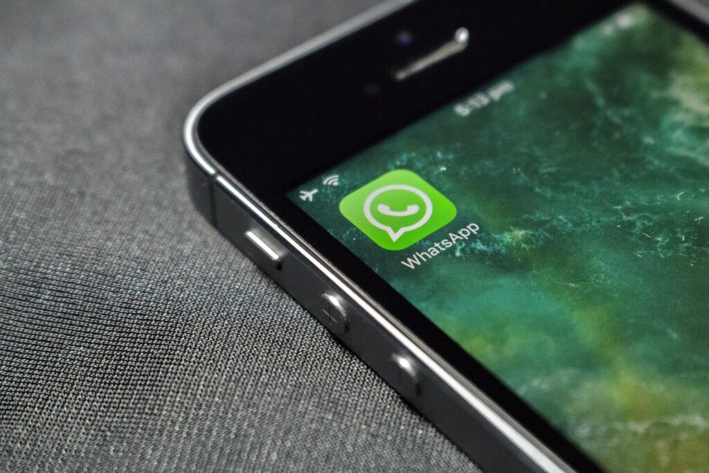 Imagem de “bom dia” no WhatsApp pode roubar dados?
