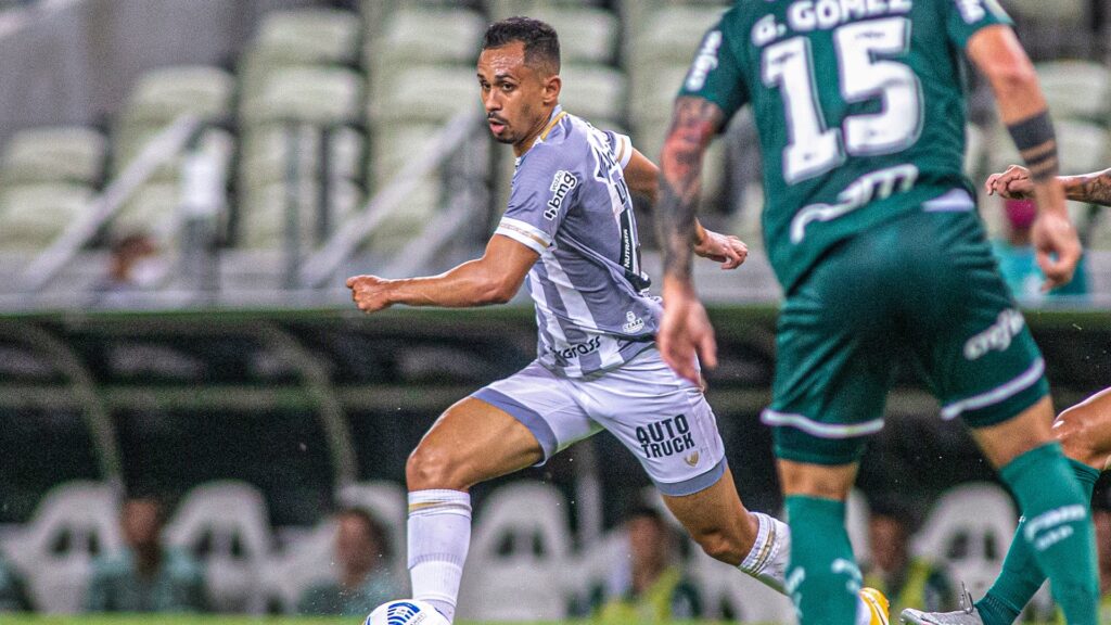 Ceará perde para o Palmeiras e desperdiça chance de se afastar do Z-4 da Série A