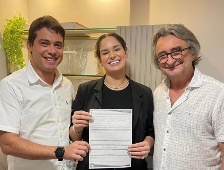 Ex de DJ Ivis, Pâmella Holanda filia-se ao PL, partido de Bolsonaro