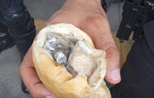 Pão carioquinha recheado com drogas é apreendido pela Polícia no interior do Ceará