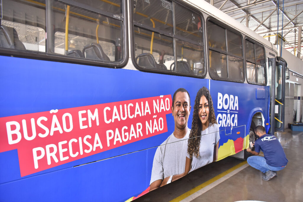 Passagem de ônibus gratuita em Caucaia começa hoje (1º); saiba como ter direito