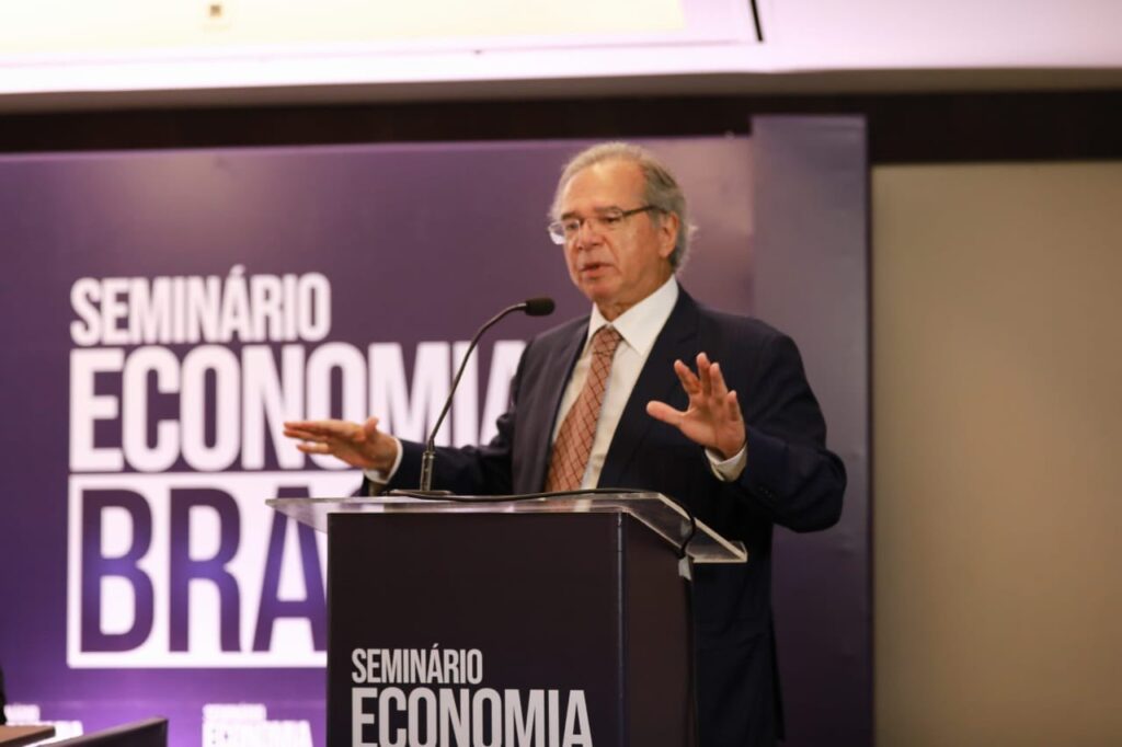 Em Fortaleza, ministro Paulo Guedes fala de agenda de privatizações do Governo Federal em 2022