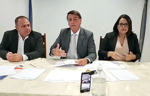 Pazuello diz que pasta vai priorizar entrega de oxigênio em Manaus