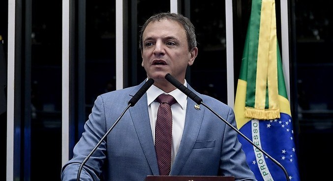 PEC para viabilizar auxílio emergencial deve ser apresentada nesta segunda-feira (22)