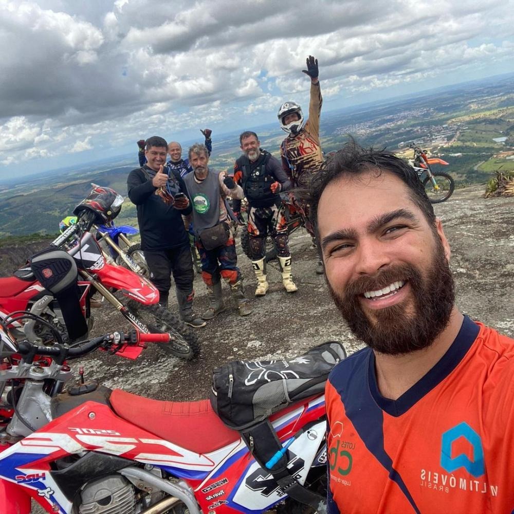 Piloto de rally encontrado morto em competição sofreu infarto agudo do miocárdio, aponta laudo