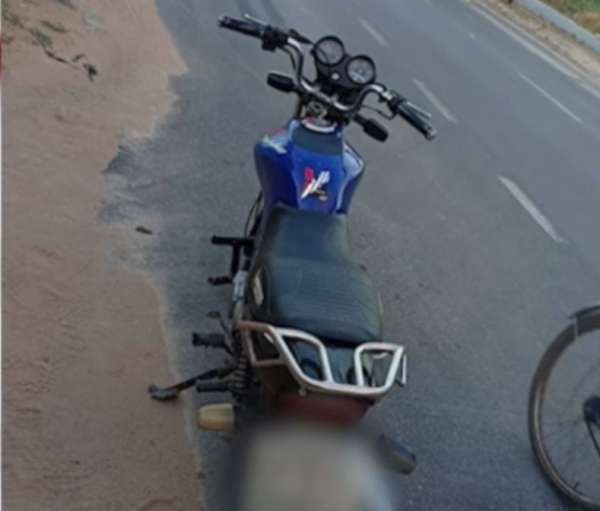 Polícia apreende adolescentes com escopeta e moto roubada