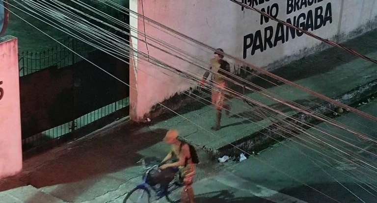 Polícia Civil prende em flagrante dupla suspeita de roubar fios e cabos na Parangaba