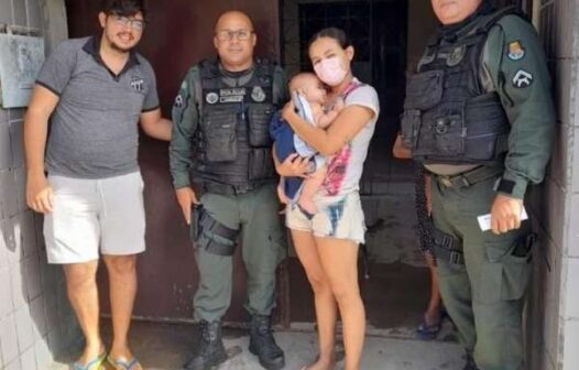 Policiais salvam bebê de cinco meses vítima de engasgo