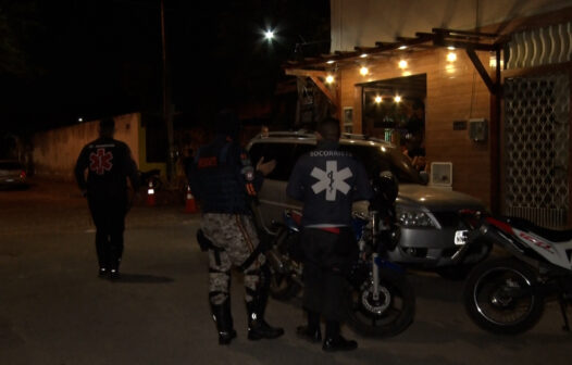 Homens realizam arrastão em bar no Conjunto Ceará