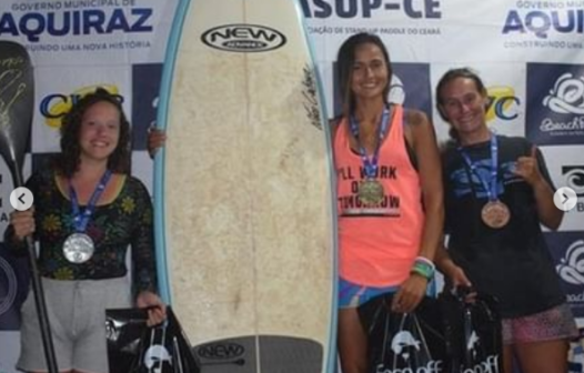 Pontão Paddle Surf Festival aporta na praia do Iguape