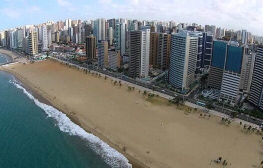 Turista de Brasília morre afogada na Praia de Iracema