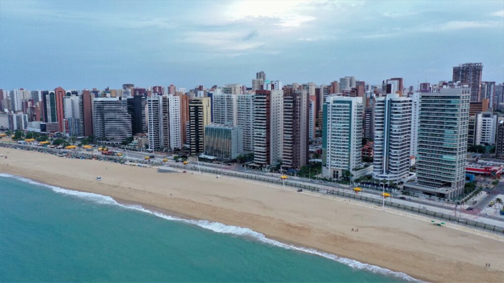 Praia de Iracema ganha espaço que une lazer e hábitos saudáveis