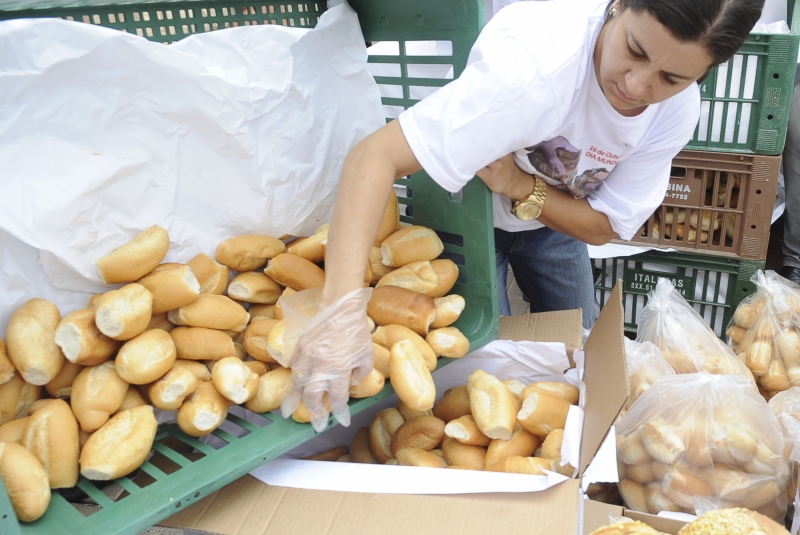 Preço do pão carioquinha pode variar até 116% em Fortaleza; confira valores de produtos da café da manhã