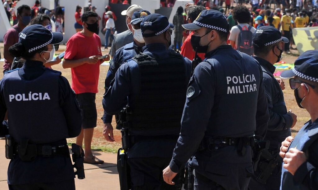 Presidente sanciona programa de habitação voltado para policiais