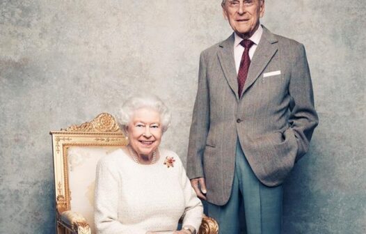 Príncipe Philip, marido da rainha Elizabeth II, morre aos 99 anos