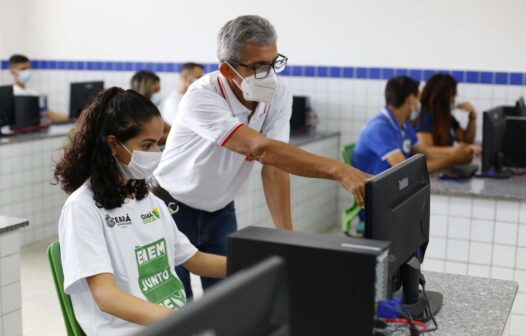 Governo do Ceará anuncia reajuste de 33,34% para os professores da rede pública estadual de ensino