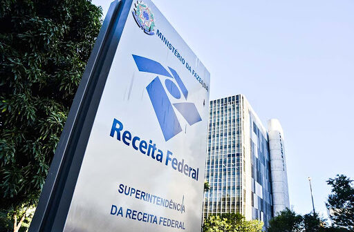 Receita paga hoje lote residual de restituição do Imposto de Renda; saiba se você tem direito