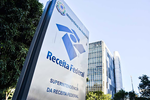 Receita paga hoje lote residual de restituição do Imposto de Renda; saiba se você tem direito