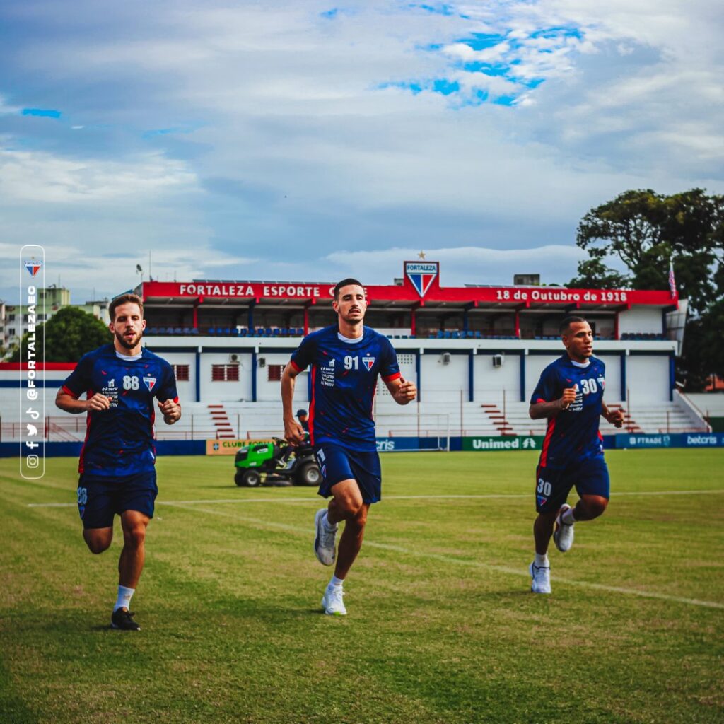 Thiago Galhardo, Otero e Lucas Sasha são regularizados e já podem estrear pelo Fortaleza