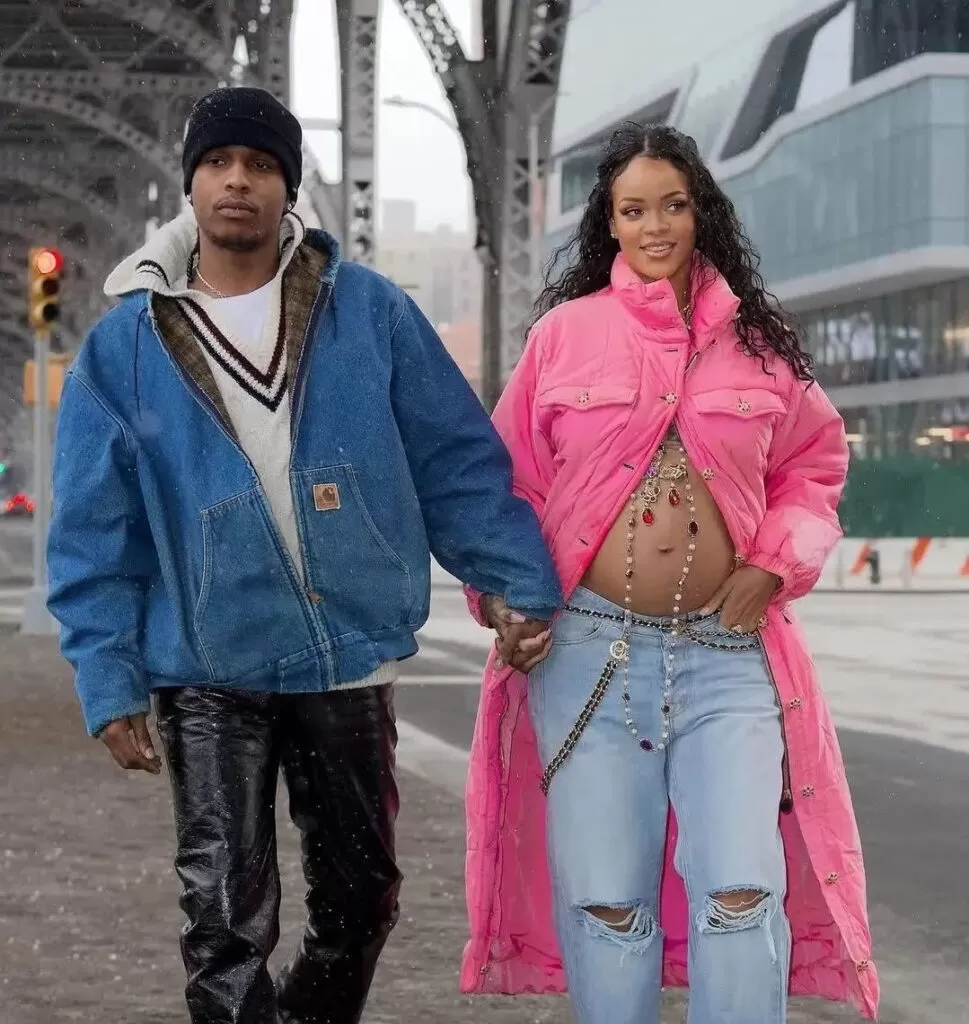 Nasce o filho da cantora Rihanna com o rapper A$AP Rocky