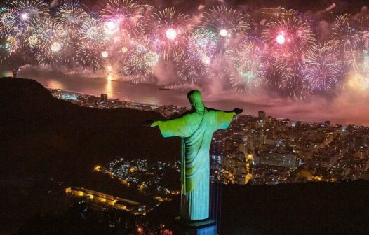 Rio de Janeiro: Réveillon terá vacinação na orla da praia durante a virada