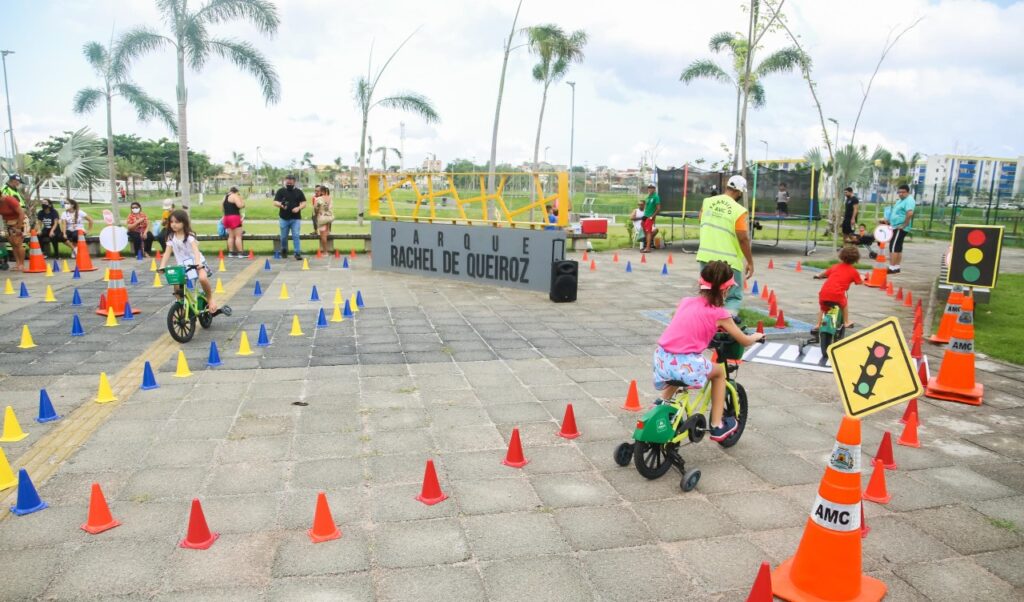 Ciclofaixa de Lazer: atividades na Cidade da Criança e no Parque Rachel de Queiroz são as atrações deste domingo (27)