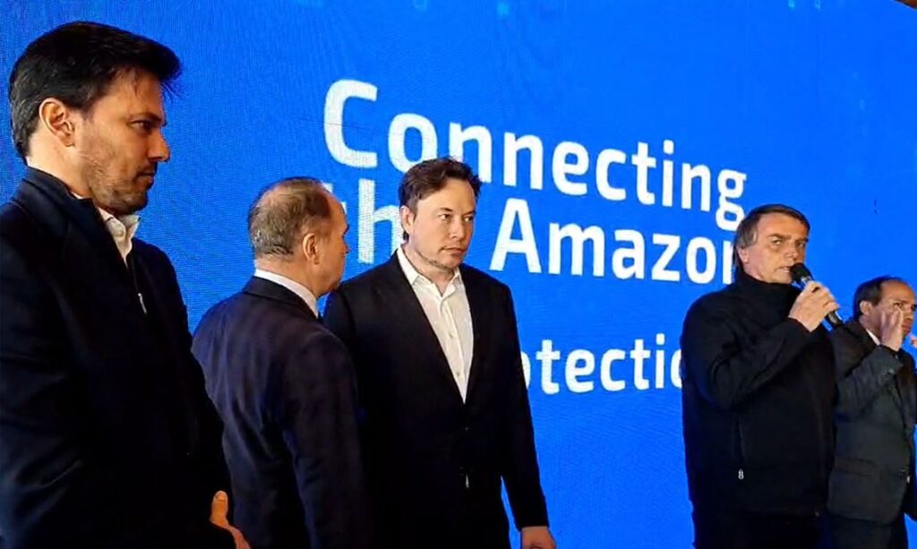 Saiba como foi o encontro de Bolsonaro com o empresário Elon Musk em São Paulo