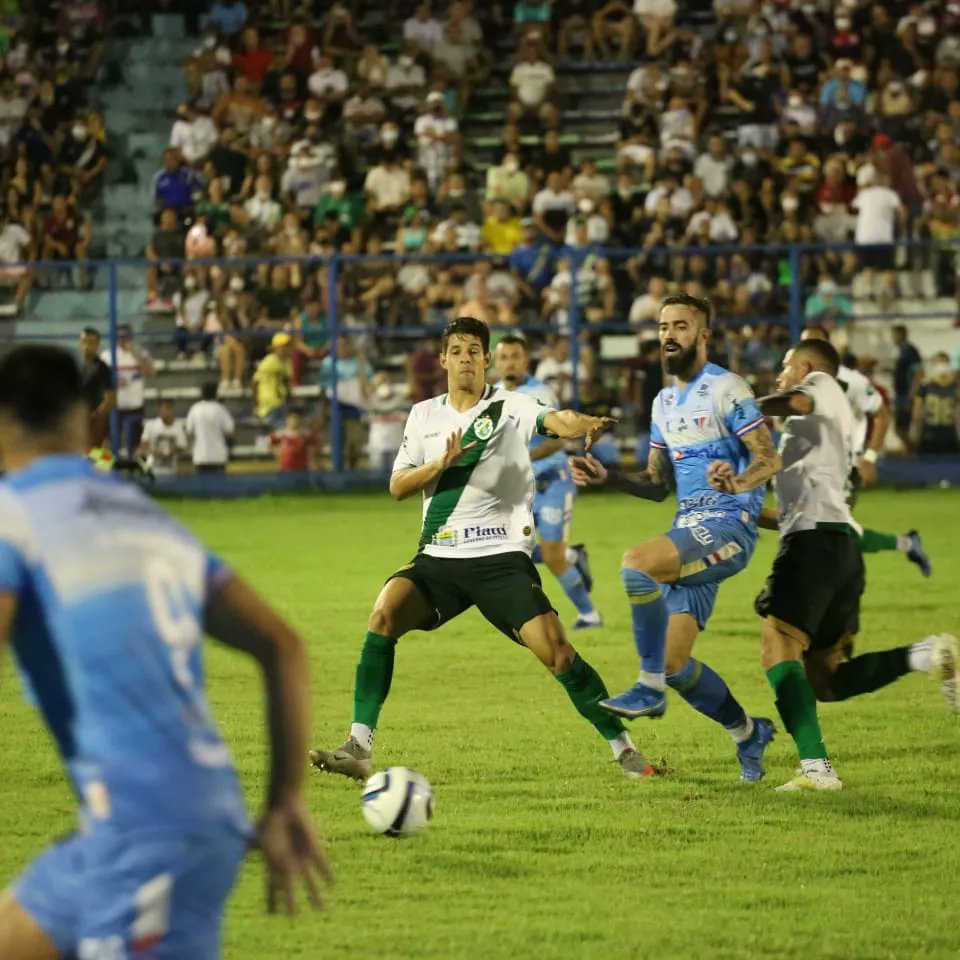 Saiba onde assistir Altos x Corisabbá pelo Campeonato Piauiense