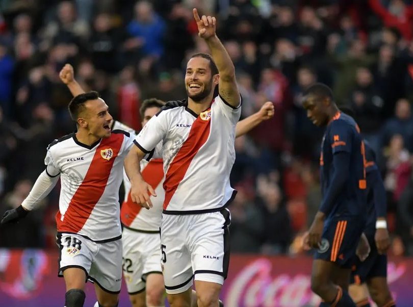 Saiba onde assistir Rayo Vallecano x Valencia hoje (11/04)