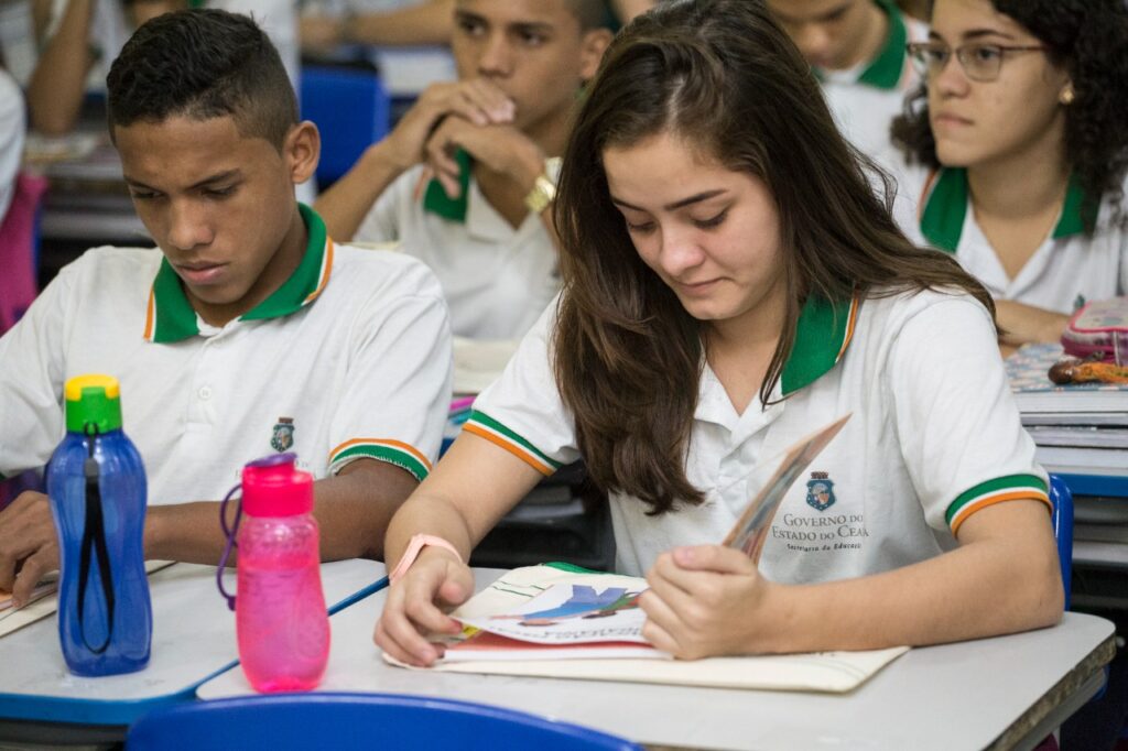 Saiba quando começam as matrículas de alunos na rede estadual do Ceará